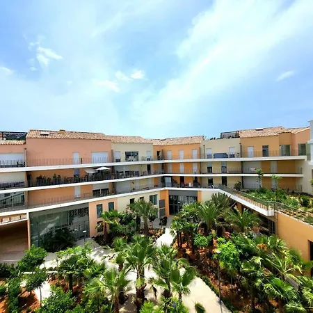 Le Marend 2 - Magnifique T3 Avec Terrasse Et Parking 昂蒂布